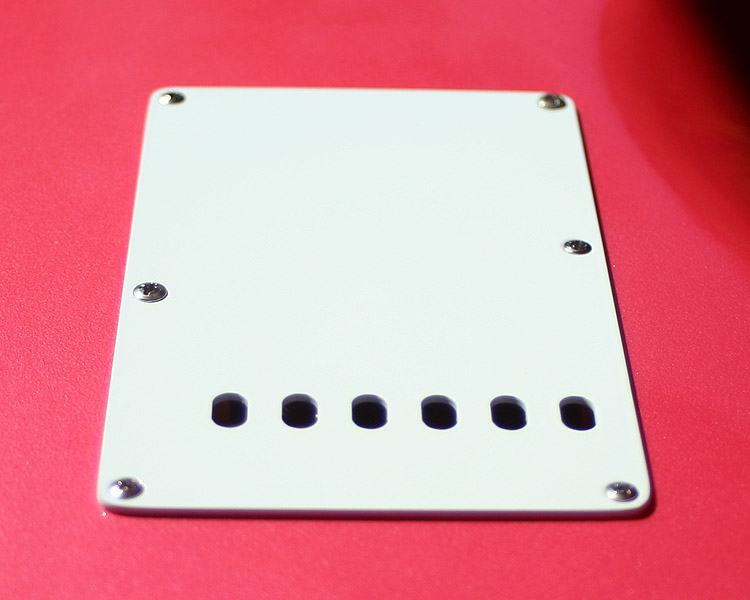 White Aluminium Tremolo plate